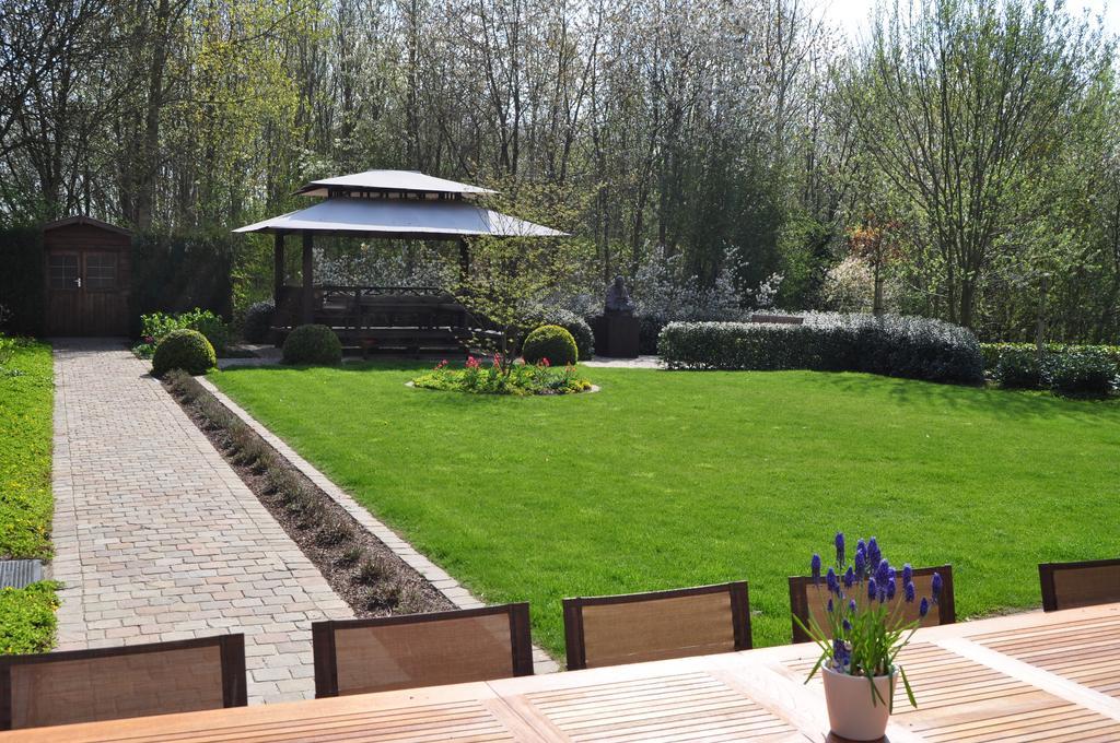 B&B Latemberg Sint-Maria-Latem ภายนอก รูปภาพ